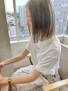 ランプ ヘアー(lamp hair) ハイトーンボブ