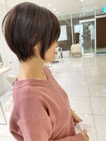 ケンジ 洋光台(KENJE)&nbsp;丸くシュッと◎スタイリッシュ丸みショート　style by 田爪