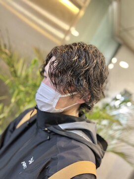 カスミ 霞(KASUMI) アーティスティックなパーマ。　20代/30代/パーマ/ストリート