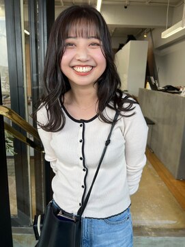 フィルム(FiLMs) 艶髪◇韓国レイヤーカット