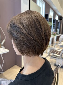 イースト(YEAST) ショートボブ