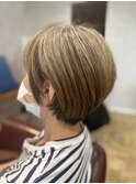 白髪ぼかし ショートボブ