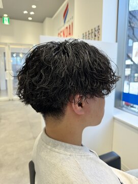 オーシャントーキョー 仙台(OCEAN TOKYO) 波巻きスパイラルパーママッシュ韓国ツーブロックセンターパート