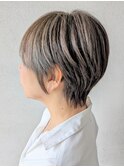 白髪ぼかしショート