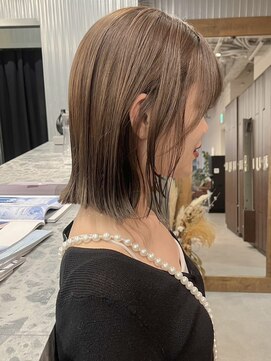 マッシュ チャヤマチ(MASHU chayamachi) プツッとロブ×セピアベージュ