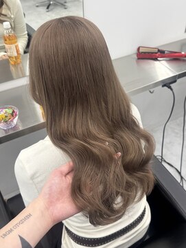 ニューワン バイ ネイバー 立川(Newone by neighbor) ミルクティー (ブリーチ/立川/ケアブリーチ)