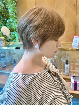 ロンドグロワール 大宮(Lond Gloire) 顔周りカット/イメチェン/クールショート/20代30代40代50代/大宮