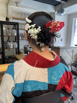 チックタック モーガン エアライン(TICK-TOCK MORGAN airline) 卒業式ヘアセット