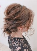 濡れた質感…大人のセクシーシニヨンスタイル