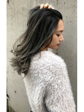 トルネード(TORNADO) グレージュハイライトバレイヤージュ