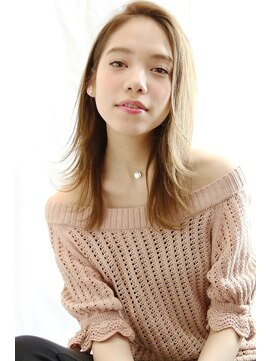 アーレル(Arlel) ☆Arlel 池袋☆透明感グレージュカラー☆外ハネレイヤー