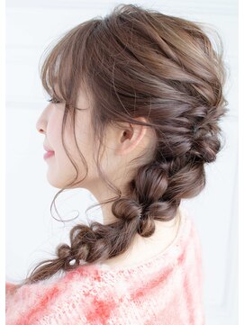 レジナヴィータ 栄(Reginavita) 【Reginavita栄】ふわゆる編みおろし@小野