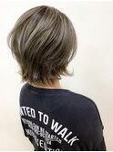 エアタッチバレイヤージュ×シルバーカーキー