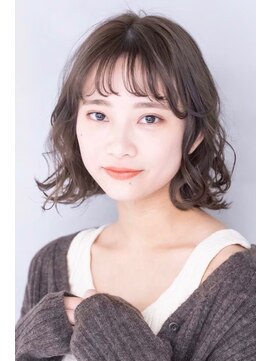 ラべリー 池袋(LOVELEY) ゆるふわショート　ヘアカラー【池袋】