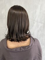 ティティ(TiTi)&nbsp;透明感を手に入れる！マットグレーカラー[TiTi_福田りの]