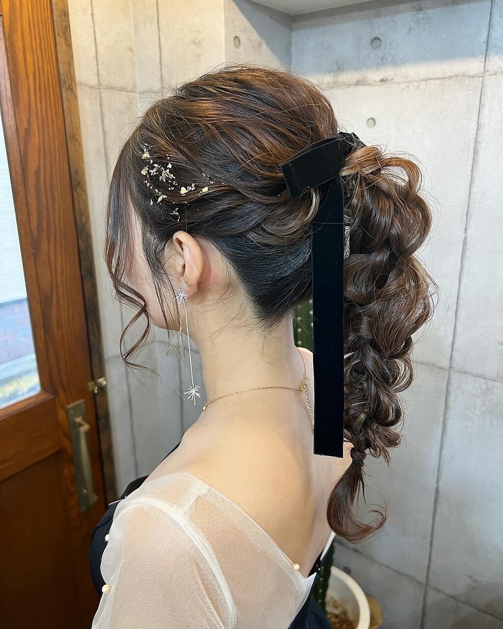 ヘアセット】 金箔×高めポニー編み下ろし綺麗め&ゆるめ：L194642361
