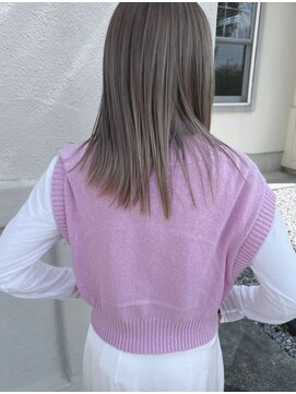 ドール(DOLL) グレージュ