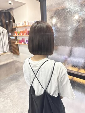 トリニティ 本厚木(trinity) 大人可愛いボブアッシュブラウン