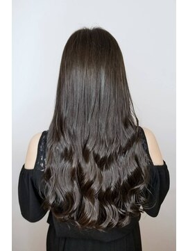 ジーナ 高槻(Zina) 髪質改善＊メルティカラーサラ艶ロング＊美髪【Zina高槻】