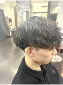 ツイストスパイラルパーマツーブロックマッシュメッシュフェード
