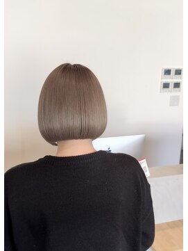 ビスポーク(BESPOKE) ワンレングスボブ