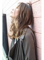 ナイン(nine) ロングには抜け感、カッコよさも