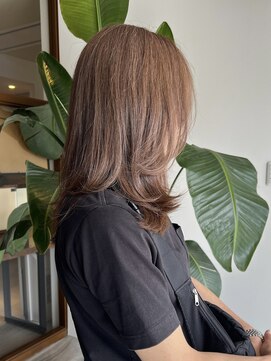 美容室 アイディー i-dee アッシュグレージュ×レイヤー