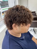 ジーニー 新百合ヶ丘(Genie)&nbsp;フェザーパーマサーフカール刈り上げセンターパート