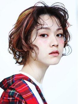 ピカイチテンジン エムスラッシュ(pikAicHi Tenjin×M.SLASH)の写真/【天神/赤坂】[水素カラー]でダメージを最小限に抑え,理想のカラーと髪質改善を同時に実現♪グレイカラー◎