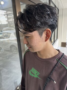 ユニーク(UniQ) シャドウパーマ◎