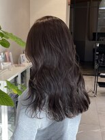 スリー(Three)&nbsp;【グレージュ】