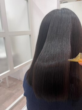 ルスリー 埼玉所沢店(Lsurii) 髪質改善/縮毛矯正/美髪/艶髪/髪質改善トリートメント/所沢