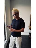 リープ(LEAP) 金髪ショート