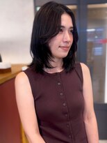 アトリエ(atelier.)&nbsp;レイヤーヘア ミディアム 顔周りカット 黒髪 髪質改善 艶髪 20代