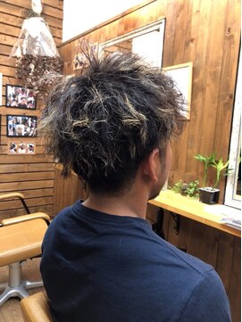 ライフ ヘアーサロン(Life -hair salon-) ●