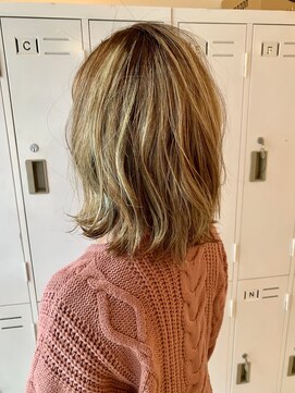 シファ(sifa) ☆アッシュベージュカラーでイメージチェンジ☆