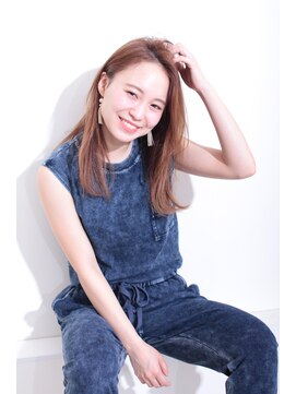 アッシュ 町田駅前通り店(Ash) 【Ash町田駅前通り　清水重人】イルミナカラー×セミロング