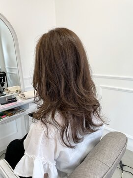 アルト(ALTO) 大人可愛いナチュラル暖色カラー×小顔ミックスレイヤー