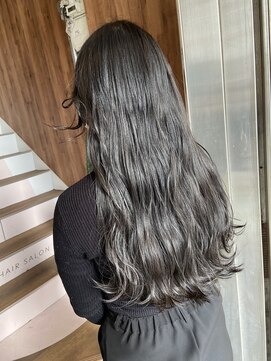 アヴァンス 天王寺店(AVANCE.) ブルーブラック×グレージュ