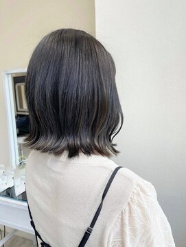 アペル(APPEL) オリーブグレージュ【岡山/岡山駅】