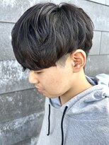 ヒュイル バイ ニアウ(Hwyl by Niau) メンズマッシュパーマツーブロックニュアンスパーマナチュラル