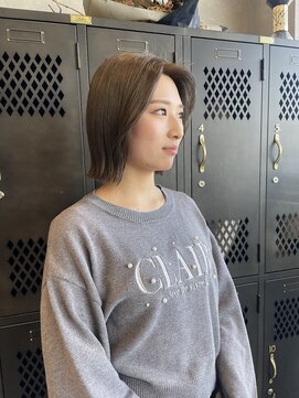 アチーブリス(achieve Liss) シアーベージュ 切りっぱなしボブ 10代20代30代