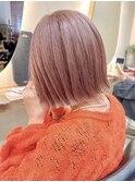 横浜タッセルボブ切りっぱなしボブピンクベージュカラー外ハネ