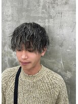 メンズサロン キング 梅田店(Men’s salon K!ng)&nbsp;波巻きツイストスパイラルパーマ/フェザーパーマ/眉毛/メンズ