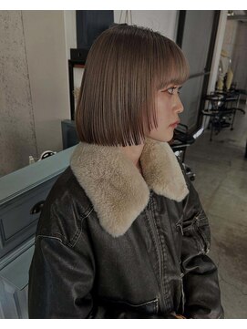 スティードトーキョー(Steed Tokyo) white beige × roots color