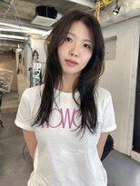 コードプラスリム(CODE+LIM)&nbsp;ロング/レイヤーカット/オリーブカラー