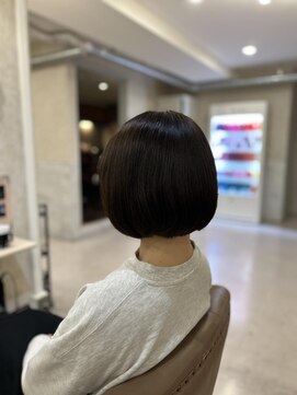 リアンバイルシア(Lien by lucia) ミニボブ