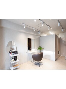 【大船/戸塚】一席のみの大人女性専用プライベート美容室☆〔本格ヘッドスパ/髪質改善/似合わせデザイン〕