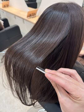 ミディアムヘア/暗めカラー/グランマッシュ/木更津