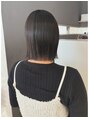 ヘアーエスクールシーユー 枚方T-SITE店(hair S.COEUR×Cu)&nbsp;顎下のパツっとラインが可愛いボブ 